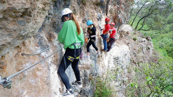 麗江戶外打卡地，攀巖、高空走鋼絲、云梯……快來體驗麗江小眾刺激的戶外運動吧